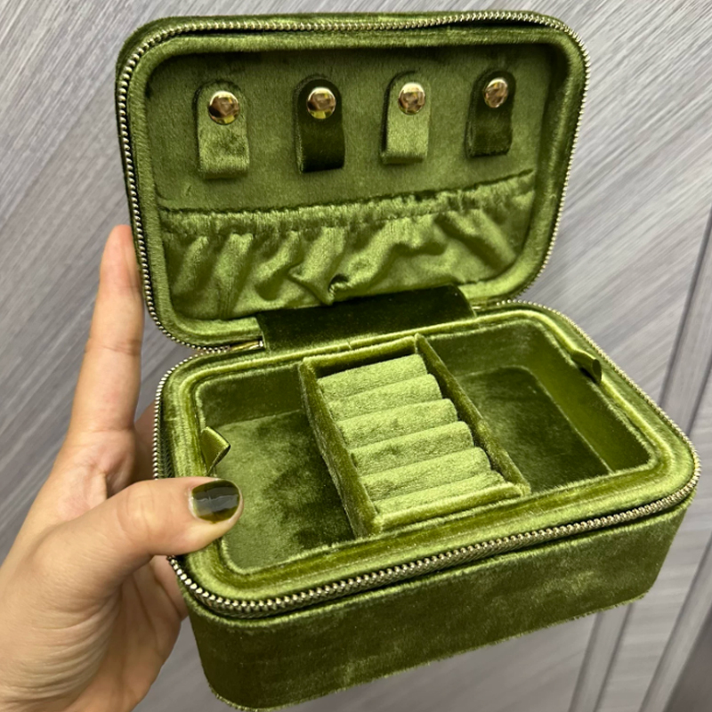 Luxury Skincare Containers - กล่องเก็บเครื่องประดับกำมะหยี่สุดหรู ดีไซน์สวยงาม สำหรับผู้หญิง ใส่ต่างหู สร้อยคอ แหวน