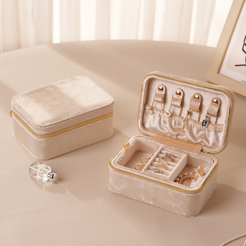 กล่องเก็บเครื่องประดับกำมะหยี่ - Luxury Skincare Containers บทวิจารณ์และราคา